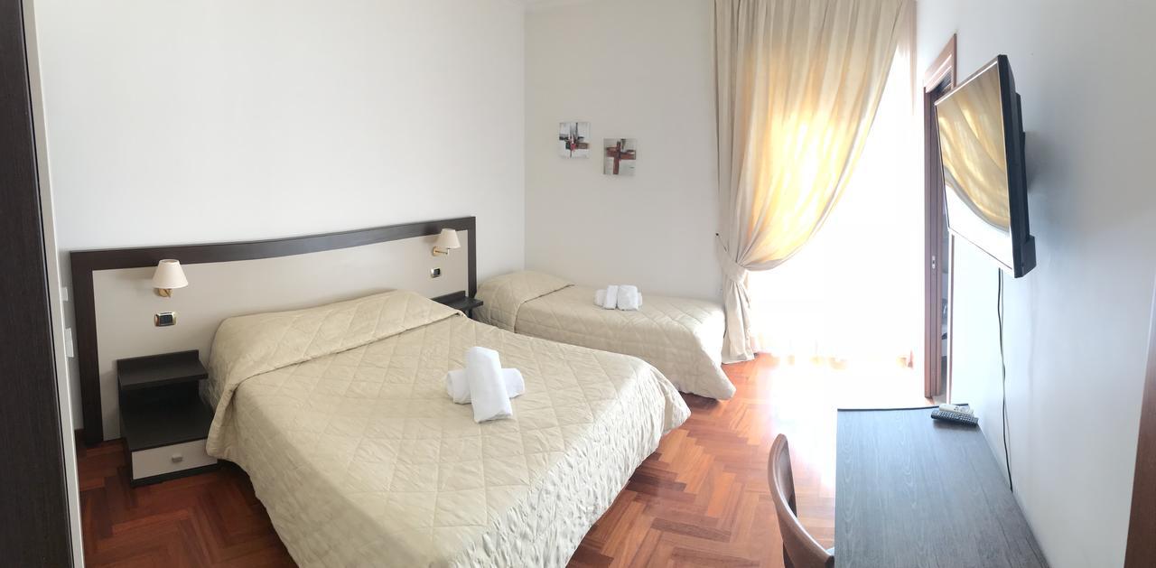 La Locanda Del Palatoraffinato Ciampino Extérieur photo