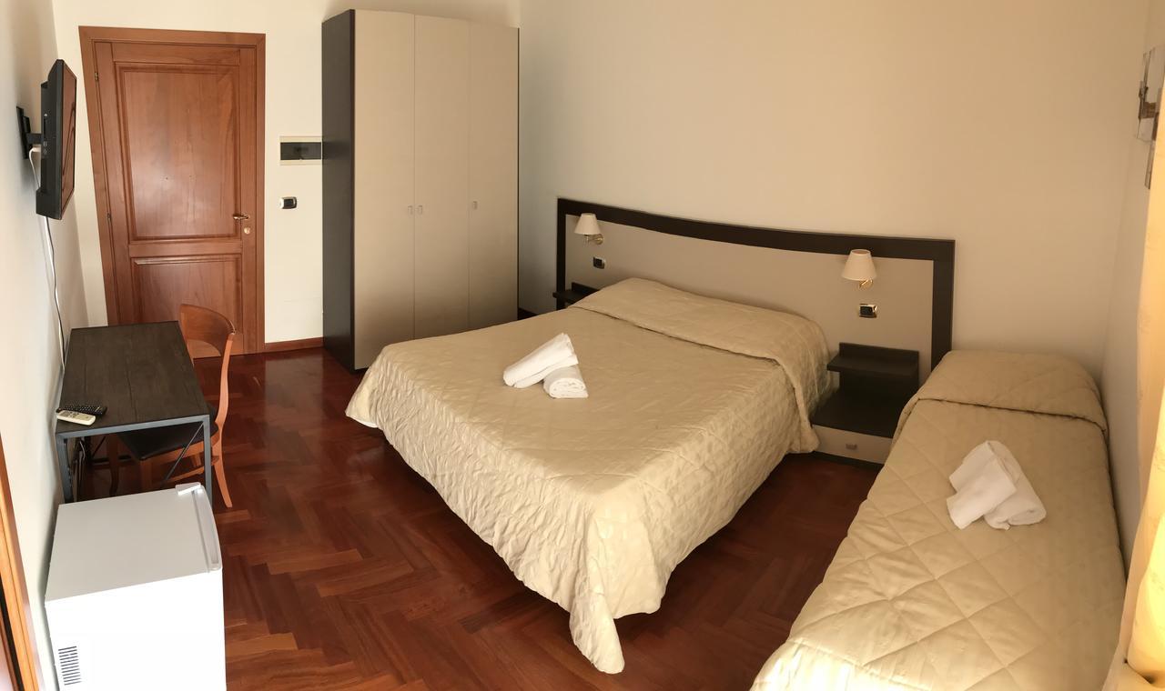 La Locanda Del Palatoraffinato Ciampino Extérieur photo