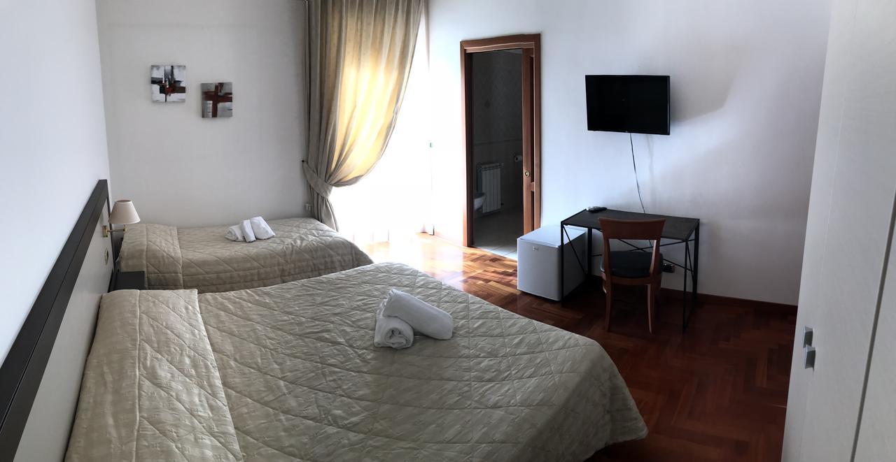 La Locanda Del Palatoraffinato Ciampino Extérieur photo